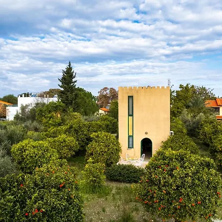 Ferienhaus The Tower With The Orange Tree Garden *